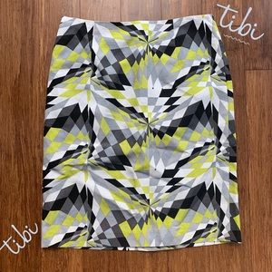 💚◾️Tibi Geometric High-Wasted Pencil Skirt◾️💚